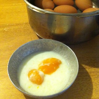 鍋で作る温泉卵